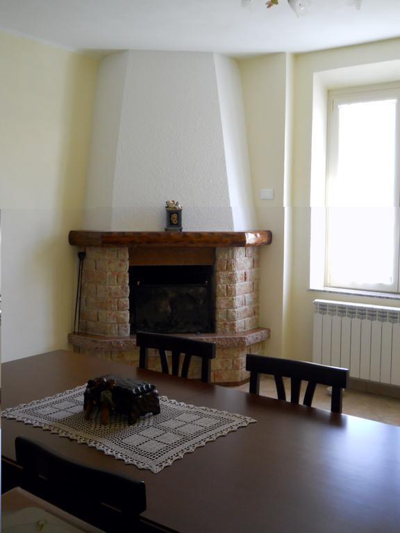 La Villa Morandi Marzio Екстериор снимка