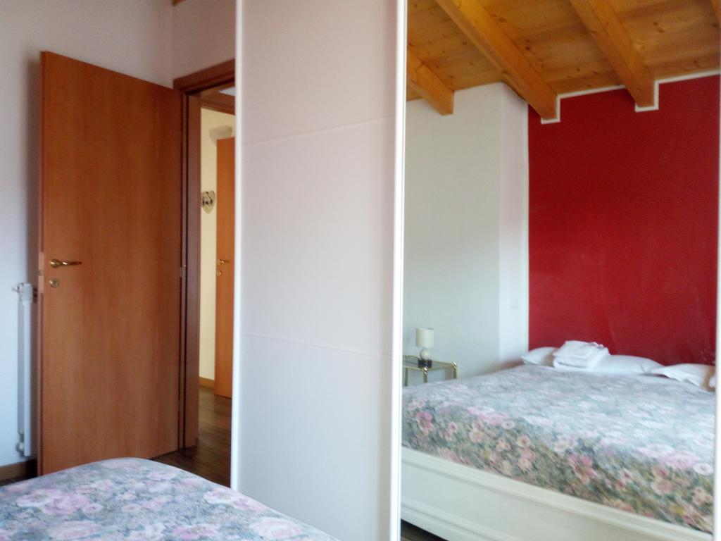 La Villa Morandi Marzio Екстериор снимка